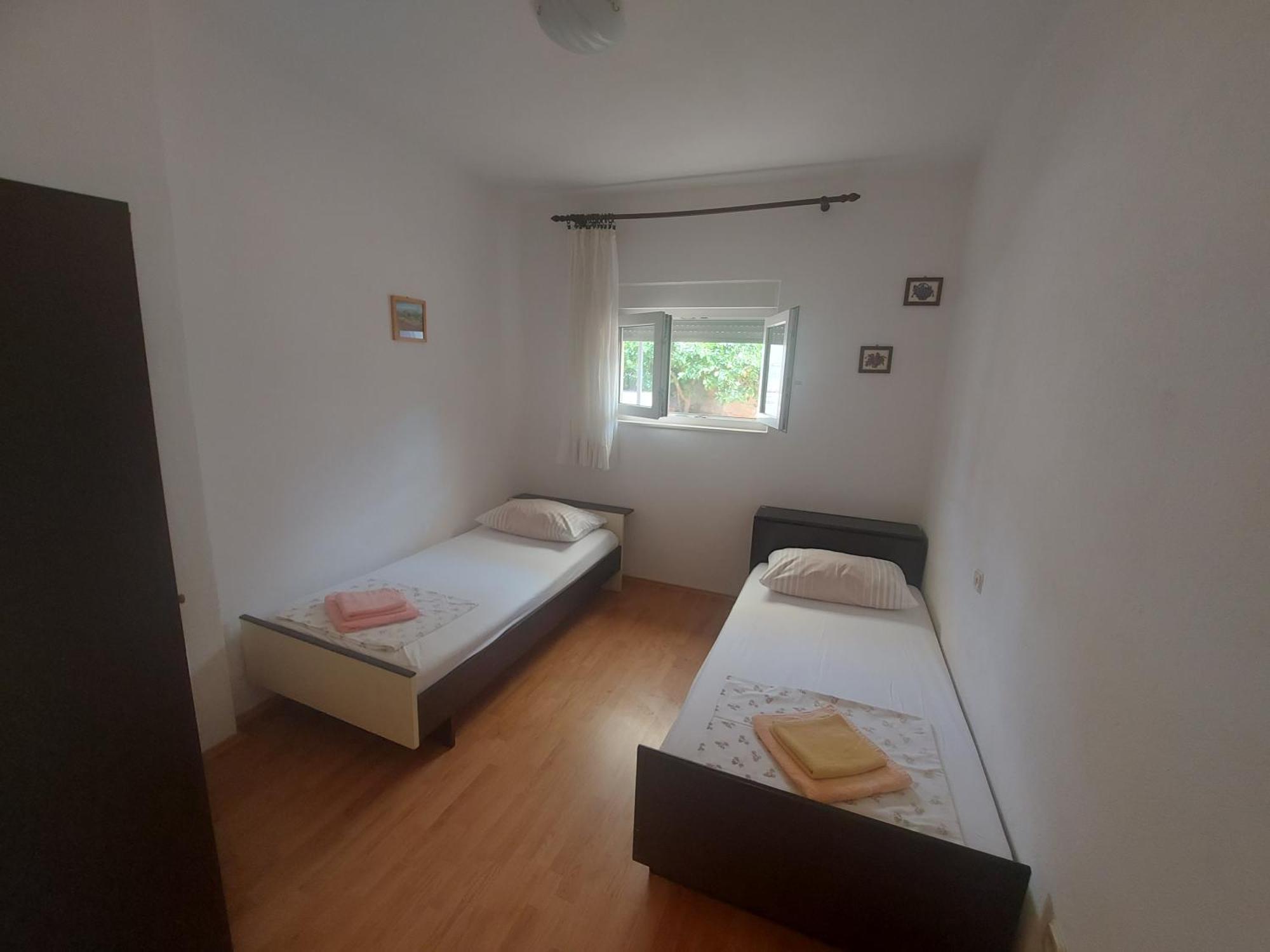 Apartments Pisac Ražanj Exteriör bild
